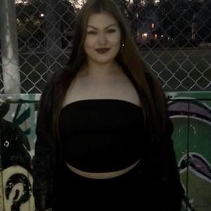 Meet your Posher, Alanna